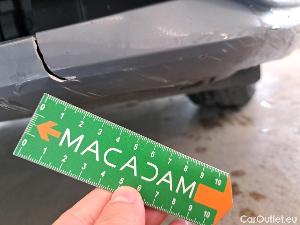 Renault  Clio RENAULT  / 2019 / 5P / Berline Intens TCe 100 #6