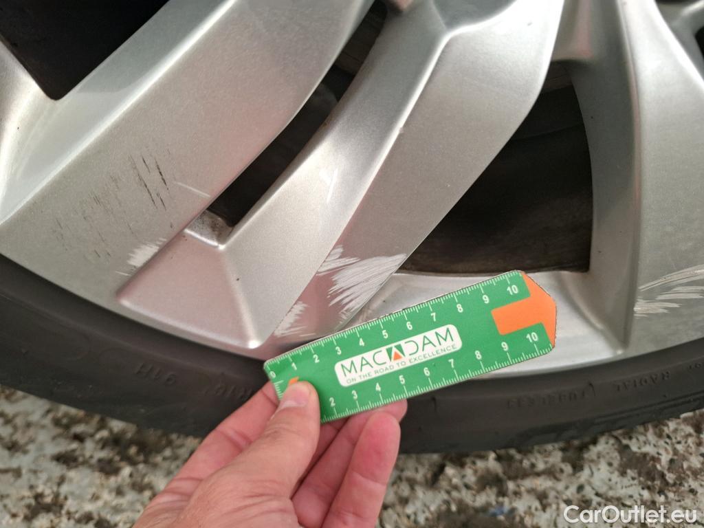 Peugeot  308  Active Business 1.2 PureTech 110CV BVM6 E6d #20