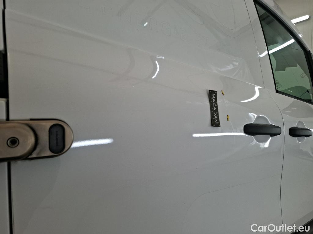  Renault  Kangoo RENAULT  / 2021 / 4P / Fourgonnette GD CONFORT - TCE 130 #9