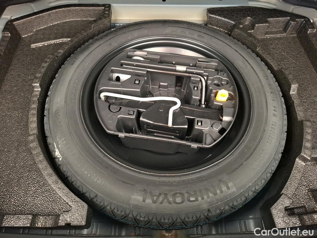 Peugeot  308  Active Business 1.2 PureTech 110CV BVM6 E6d #11