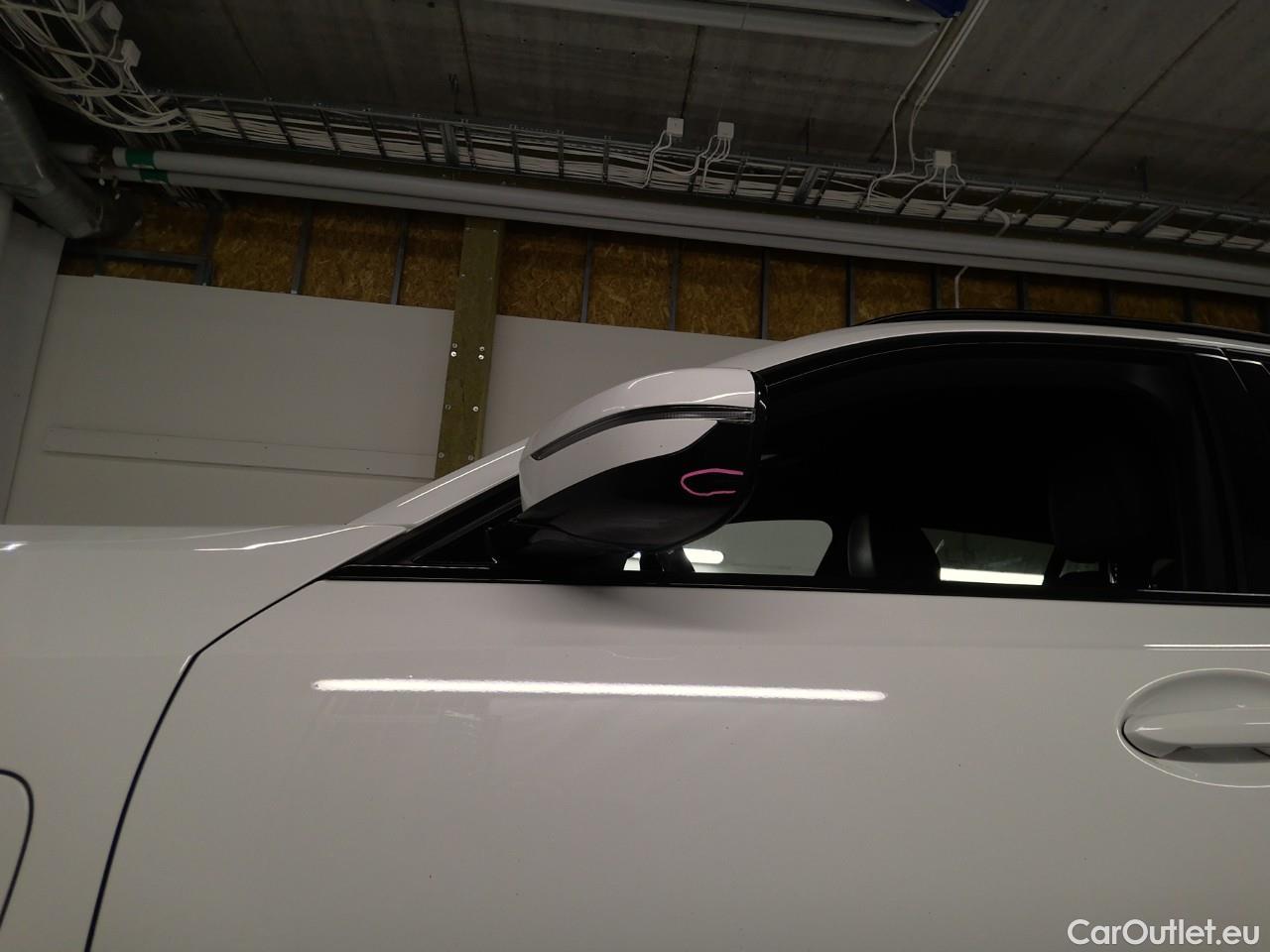 Bmw  Serie 3 330e xDrive Touring Aut #33