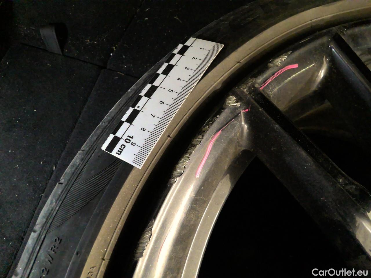 Bmw  Serie 3 330e xDrive Touring Aut #5