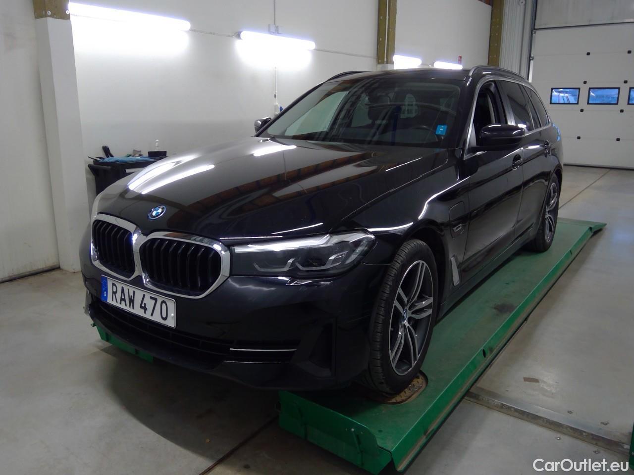 Bmw  Serie 5 530e Tour.xDr. Con.Ed. Aut #2
