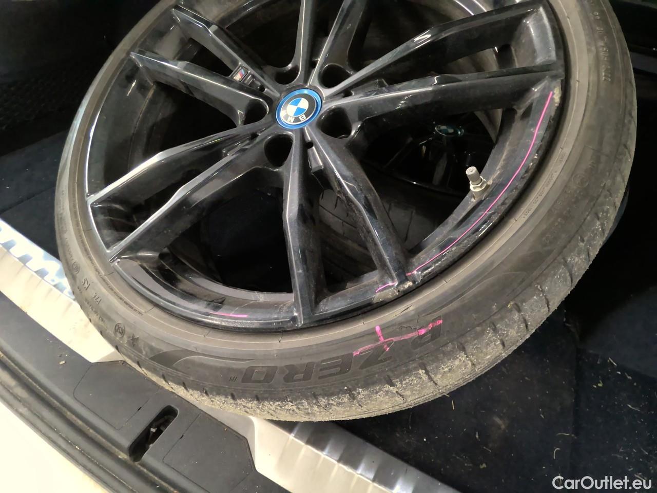 Bmw  Serie 3 330e xDrive Touring Aut #7