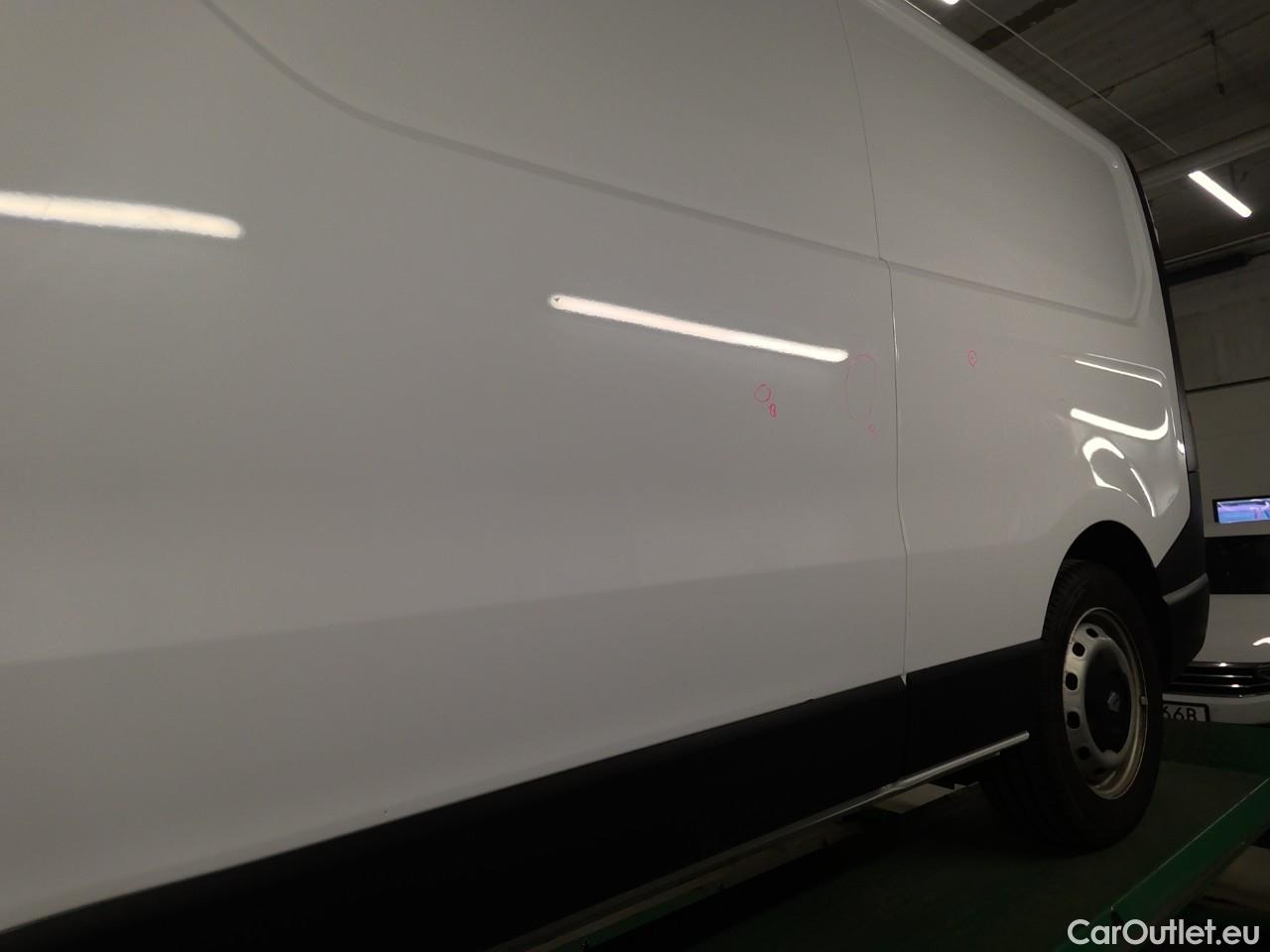 Renault  Trafic  dCi 125 L2H1 M CV #36