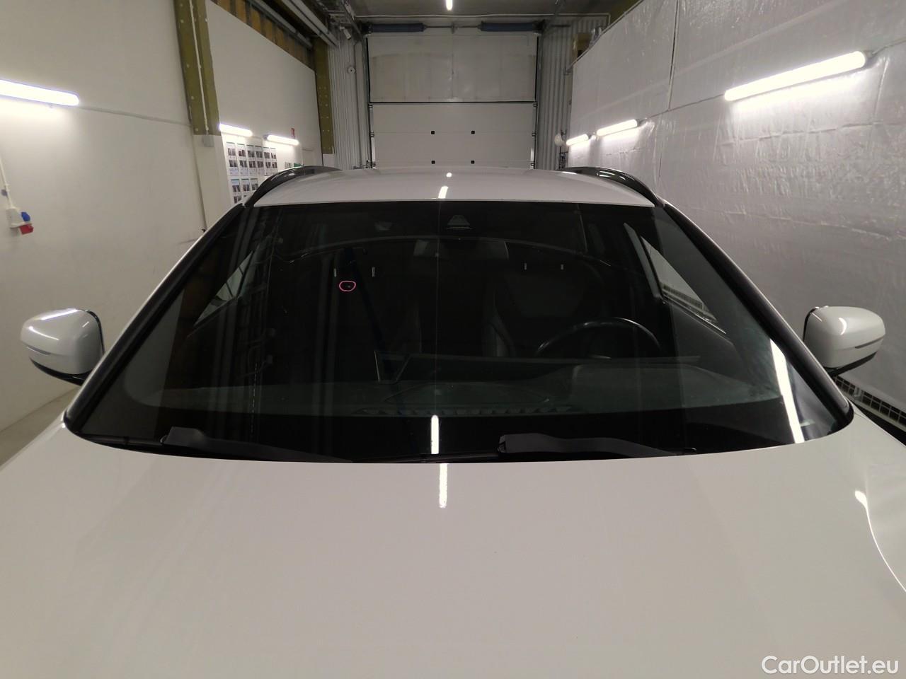 Bmw  Serie 3 330e xDrive Touring Aut #40