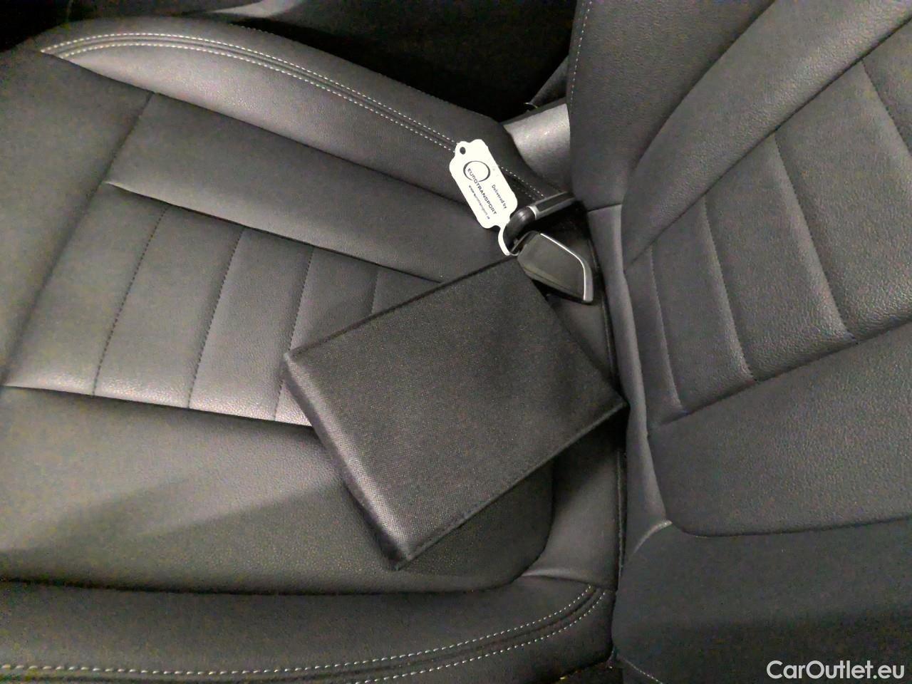 Bmw  iX3  80kWh Charged Aut #8