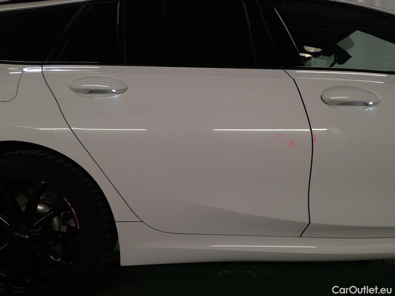 Bmw  Serie 3 330e xDrive Touring Aut #18