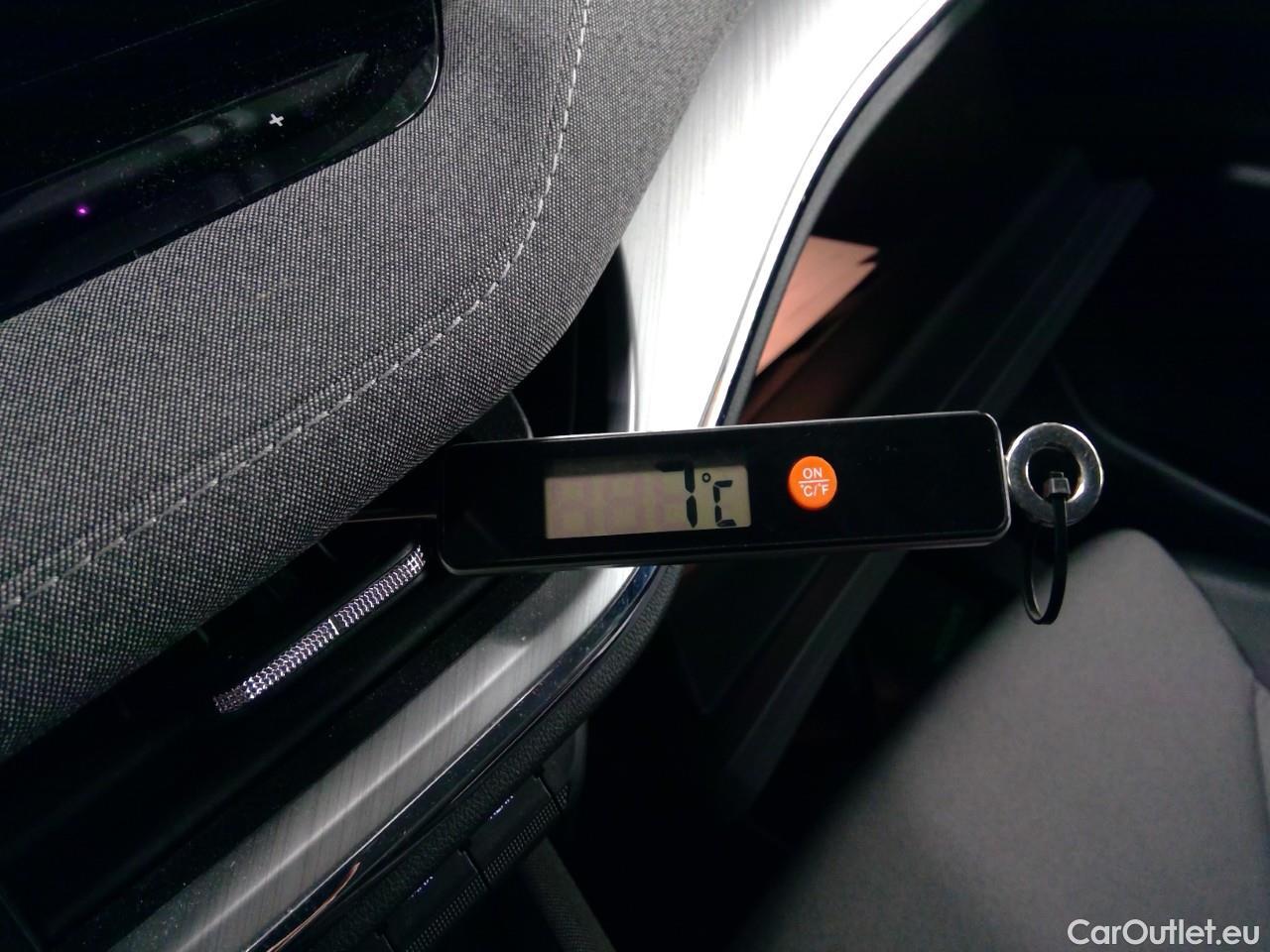 Skoda  ENYAQ  iV80 5d #9