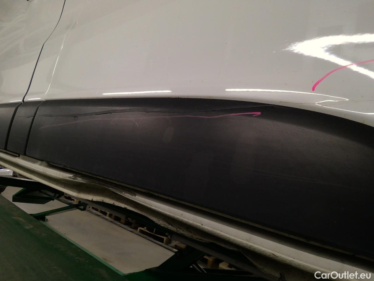 Renault  Trafic  dCi 125 L2H1 M CV #17