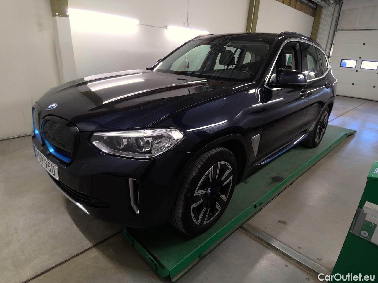 Bmw  iX3  80kWh Charged Aut #2