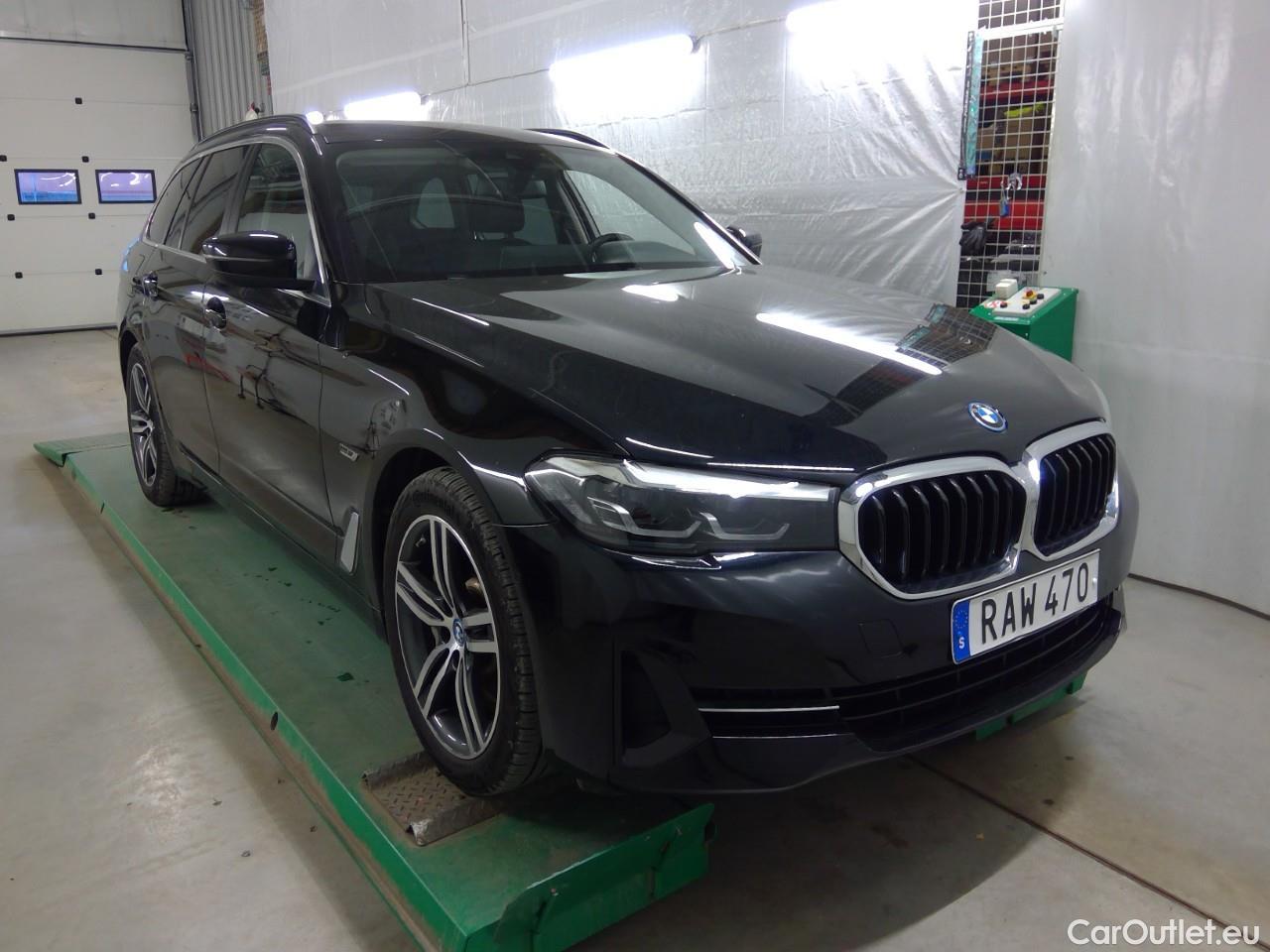 Bmw  Serie 5 530e Tour.xDr. Con.Ed. Aut #1