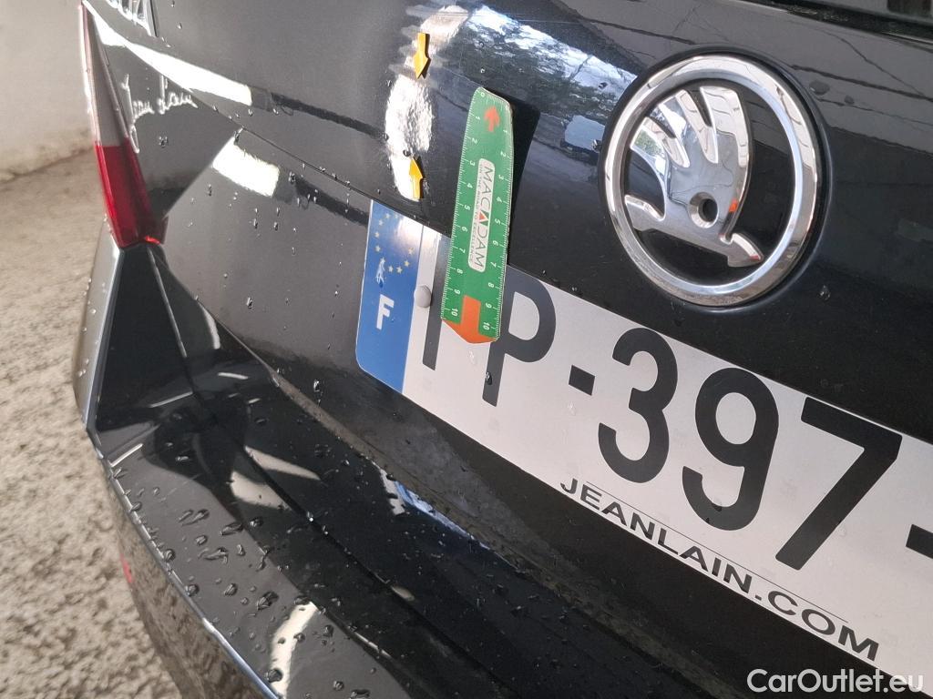 Skoda  Octavia  Break Business 2.0 TDI 150CV BVA7 E6dT #7