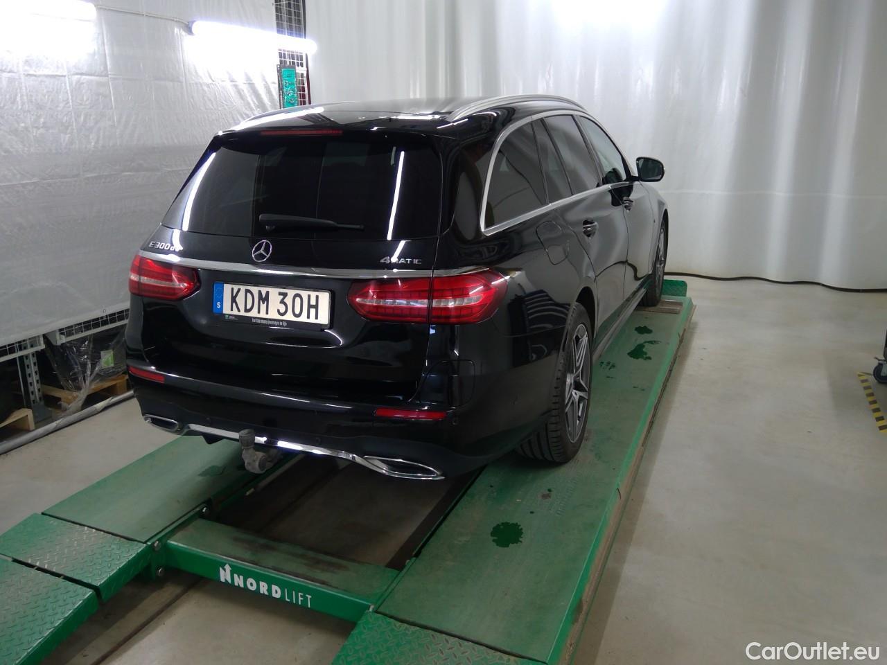 Mercedes  E-Klasse E 300 de T 4M SE Edition Aut #3