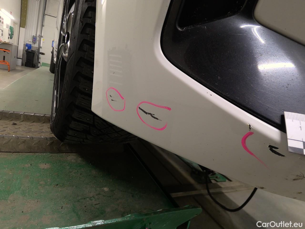 Bmw  Serie 3 330e xDrive Touring Aut #12