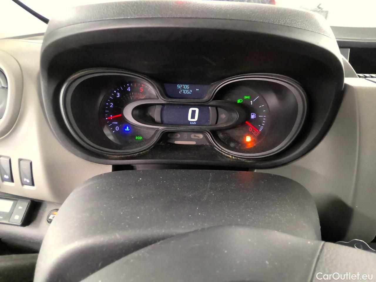 Renault  Trafic  dCi 125 L2H1 M CV #6