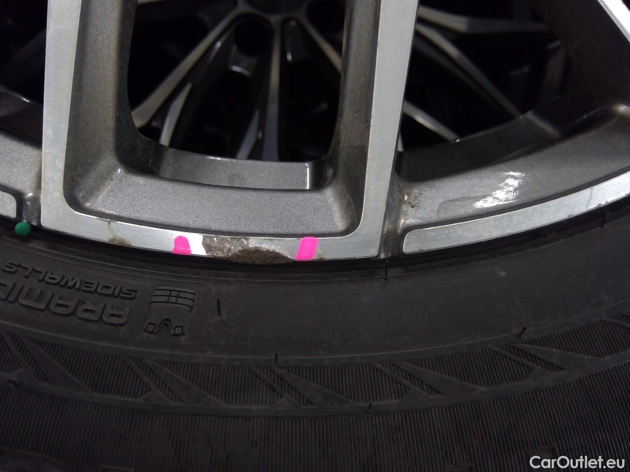 Mercedes  EQC  400 SE Edition 4Matic Aut #2