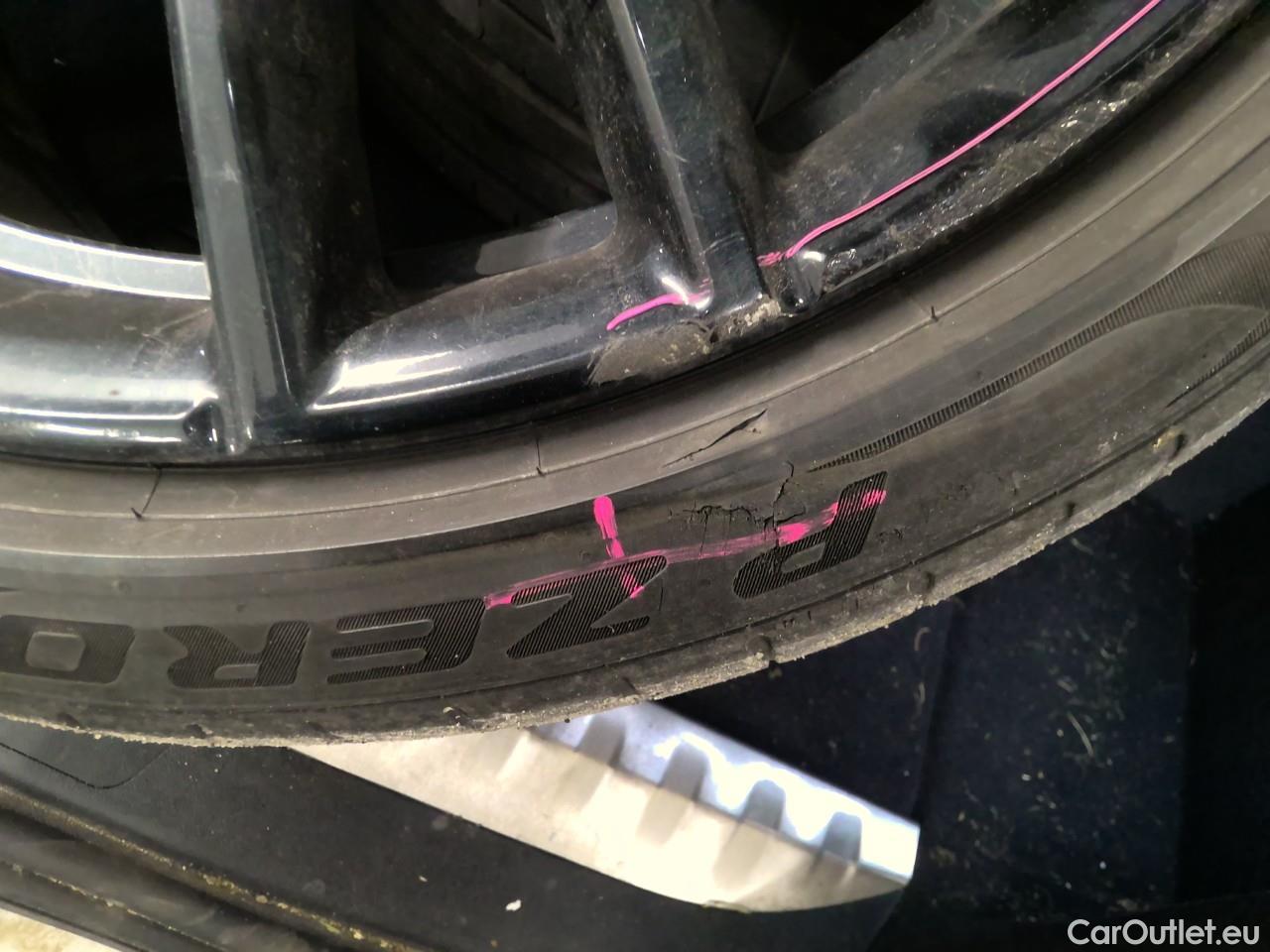 Bmw  Serie 3 330e xDrive Touring Aut #8