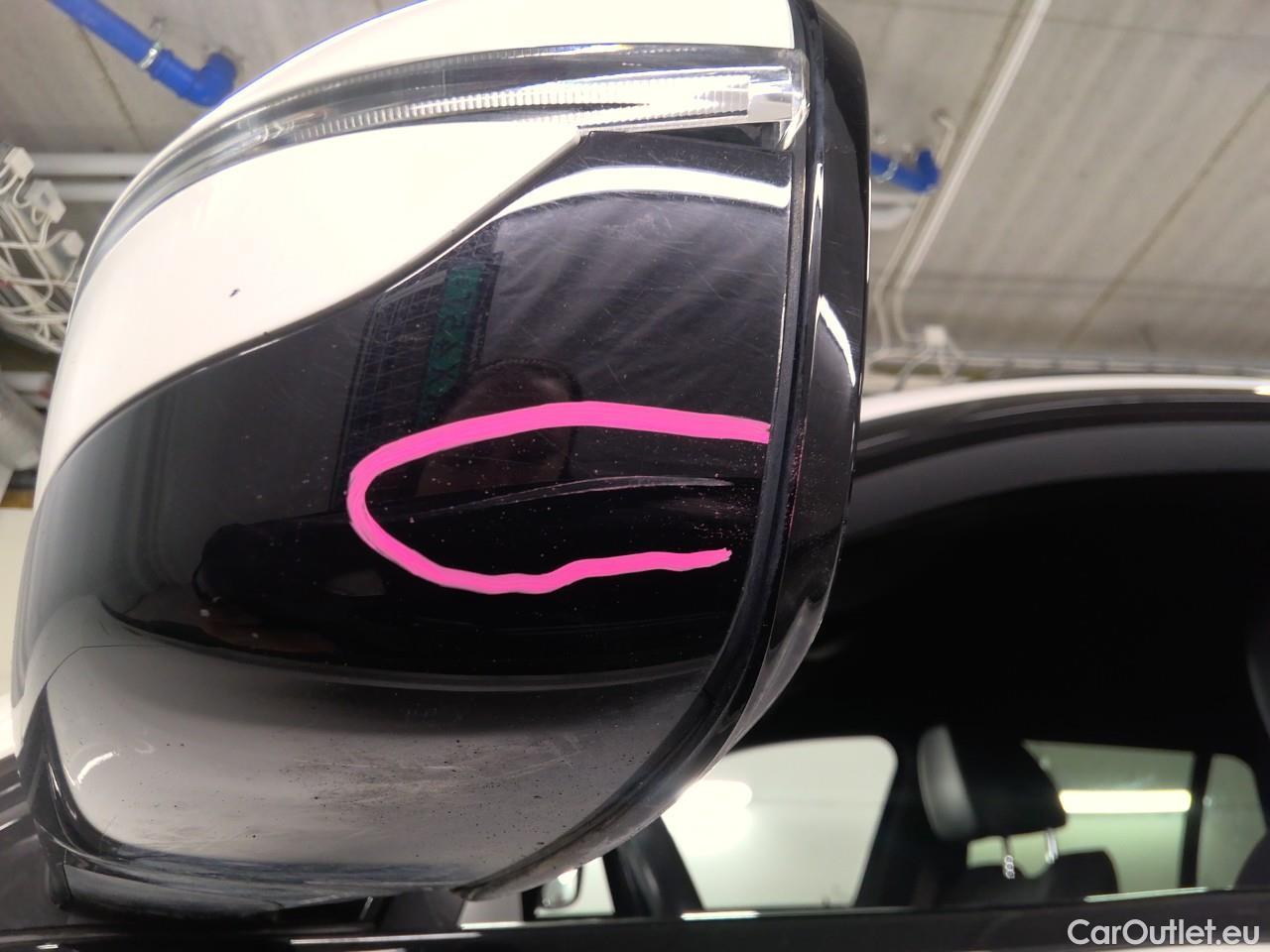 Bmw  Serie 3 330e xDrive Touring Aut #32