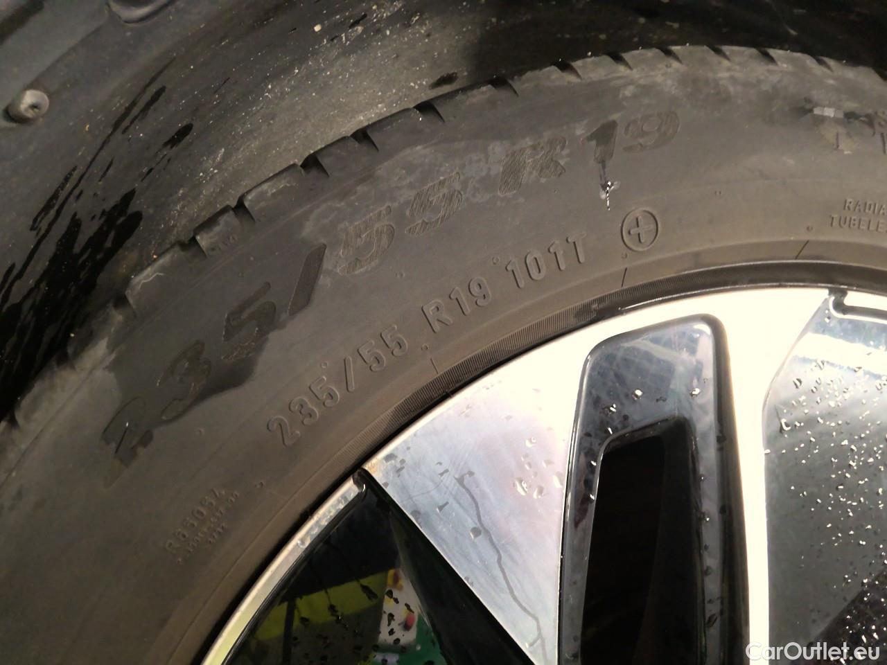 Volkswagen  ID.4  EV 77kWh Business #15