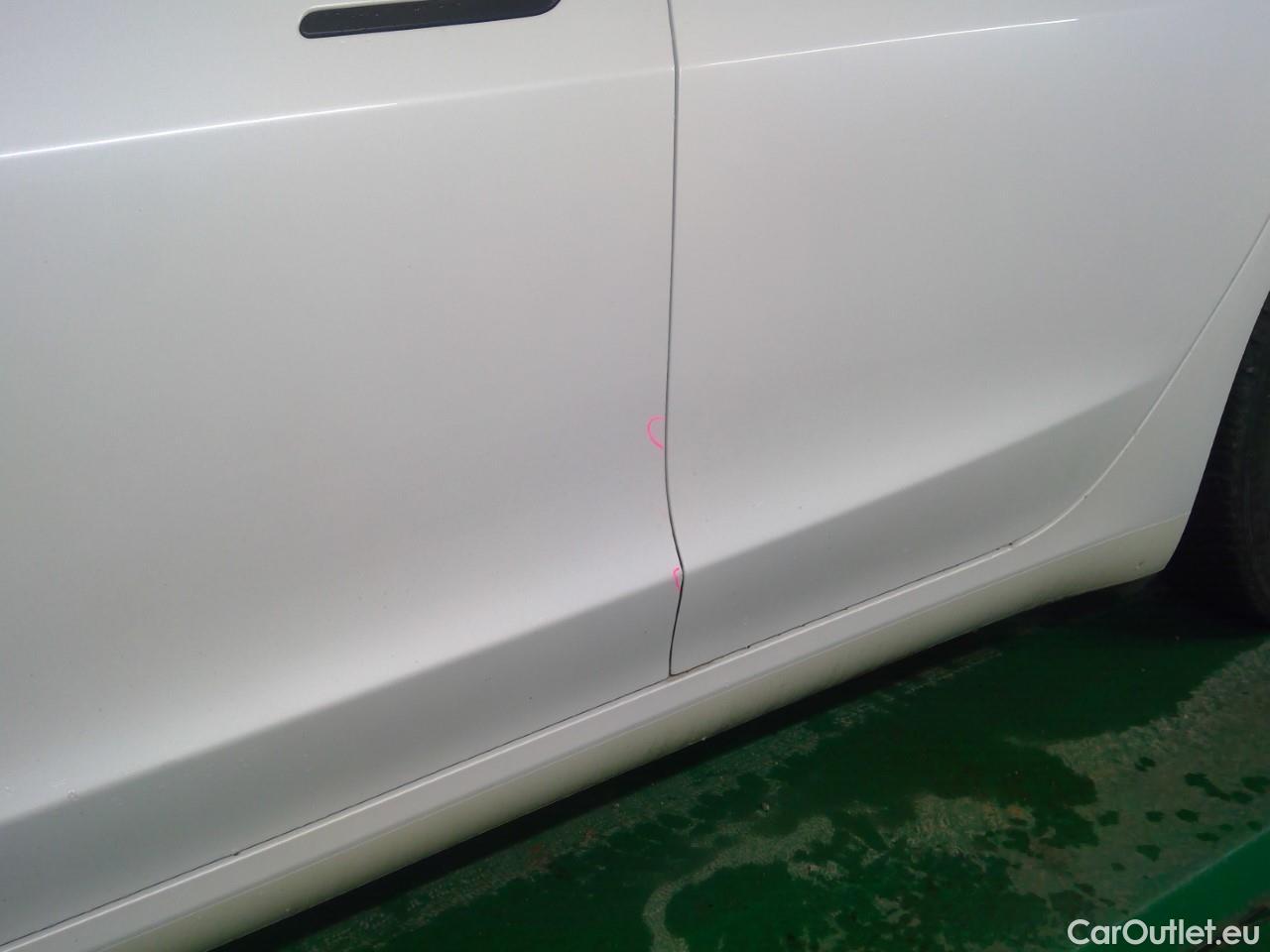 Tesla  Model 3  75kWh Long-Range #11