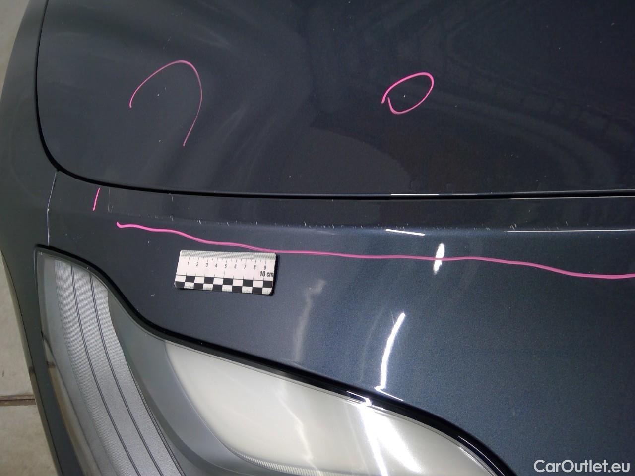 Tesla  Model Y  75kWh Long-Range AWD #56