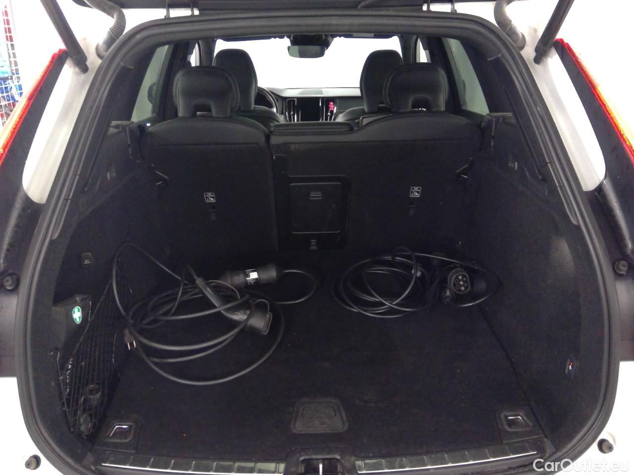 Volvo  XC60  T8 390 4WD R-Design Aut. #15