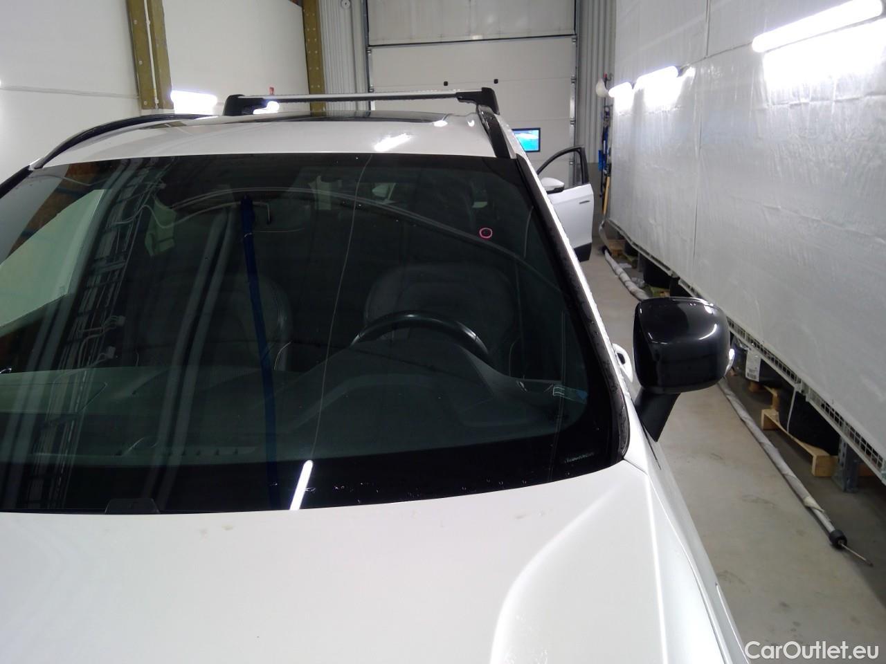 Volvo  XC60  T8 390 4WD R-Design Aut. #19