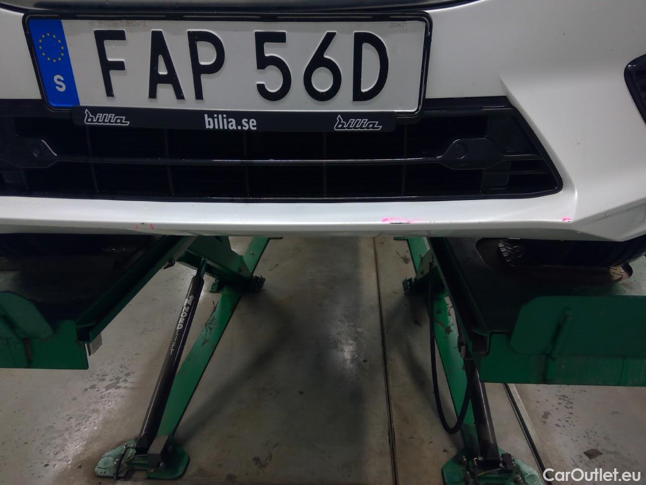 Volvo  XC60  T8 390 4WD R-Design Aut. #1