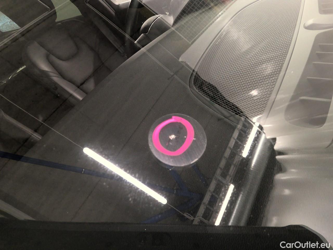 Volvo  V60  T6 AWD Inscript.Rechar.Aut #24