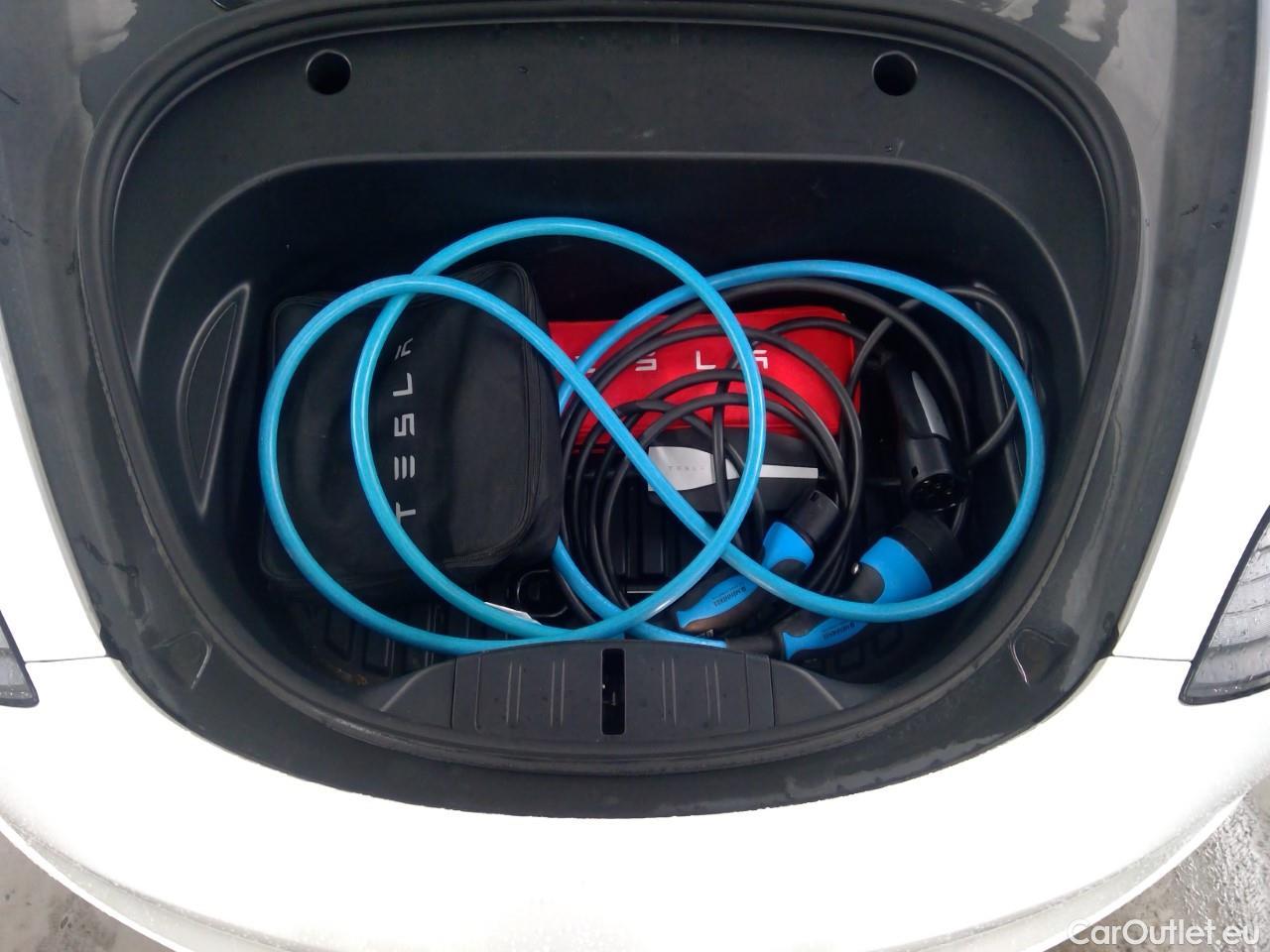 Tesla  Model 3  75kWh Long-Range #14