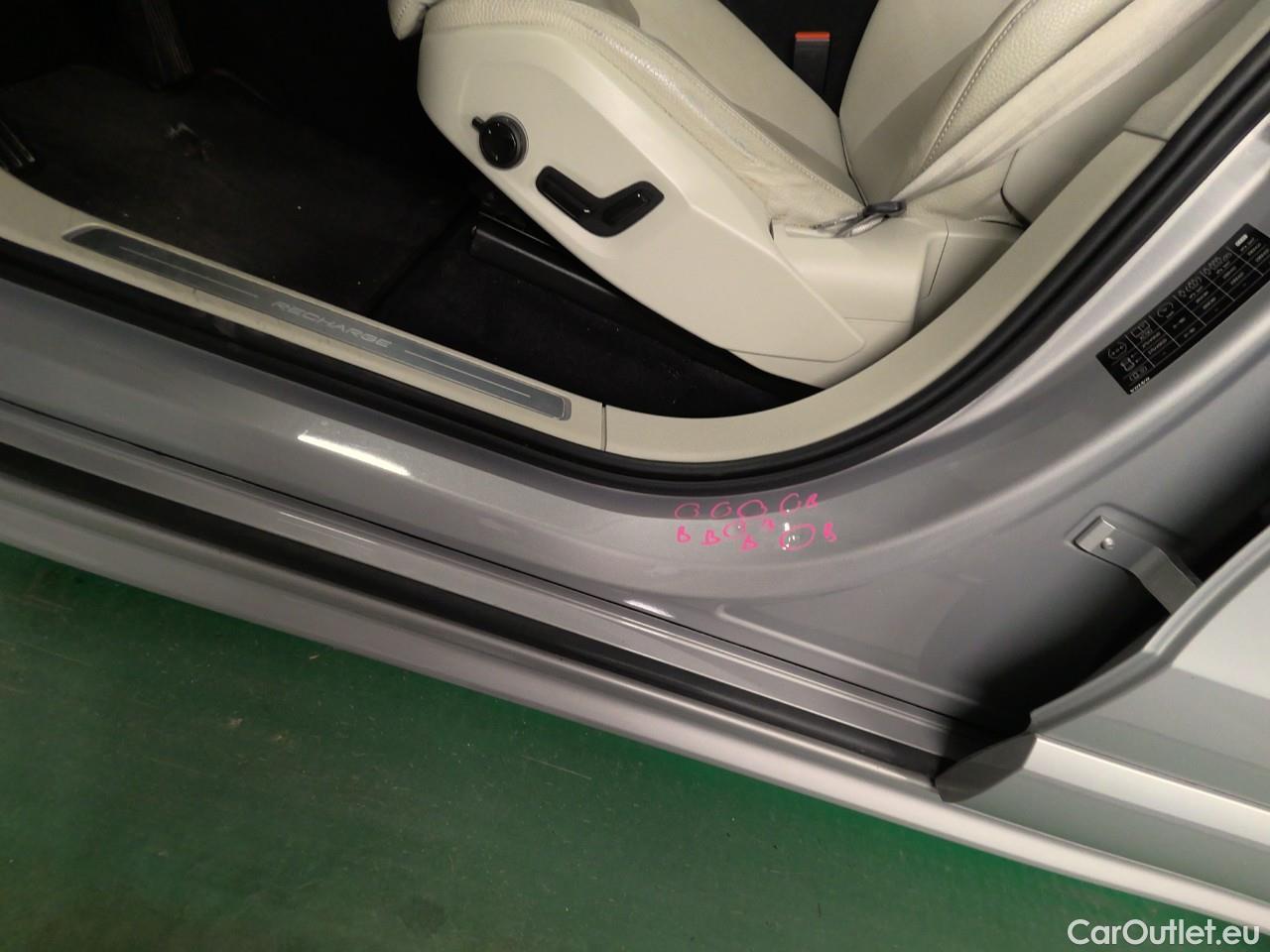 Volvo  XC90  T8 Ult.Dark Rec. 4WD Aut #48