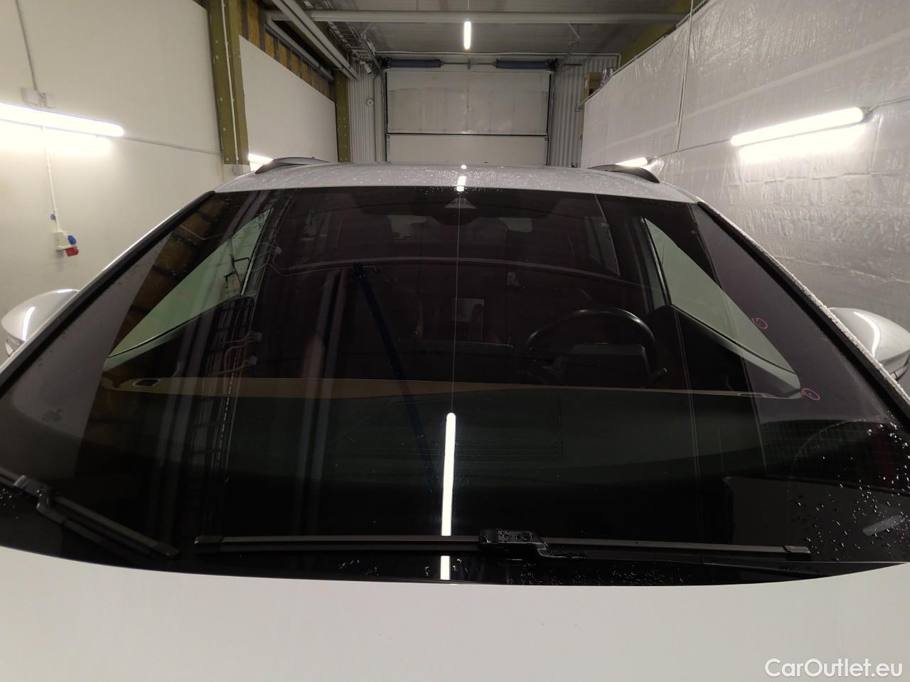 Volkswagen  ID.4  EV 77kWh Business #12