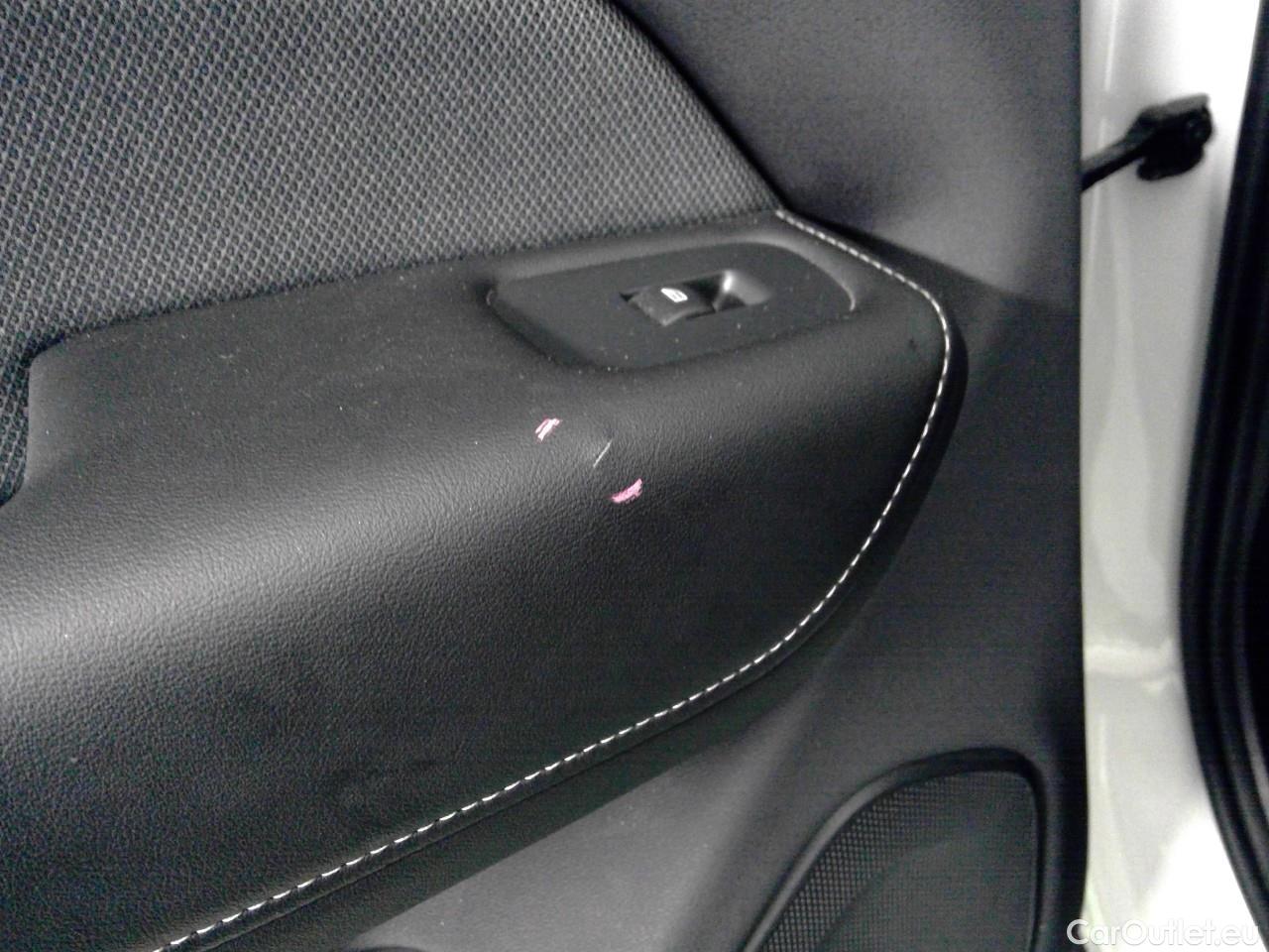 Volvo  XC60  T8 390 4WD R-Design Aut. #13