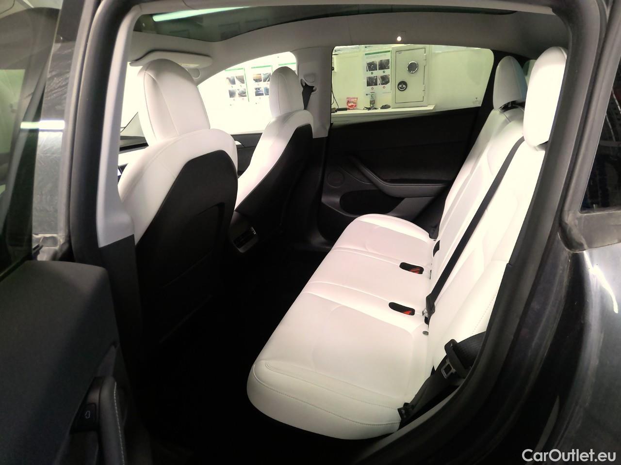 Tesla  Model Y  75kWh Long-Range AWD #12