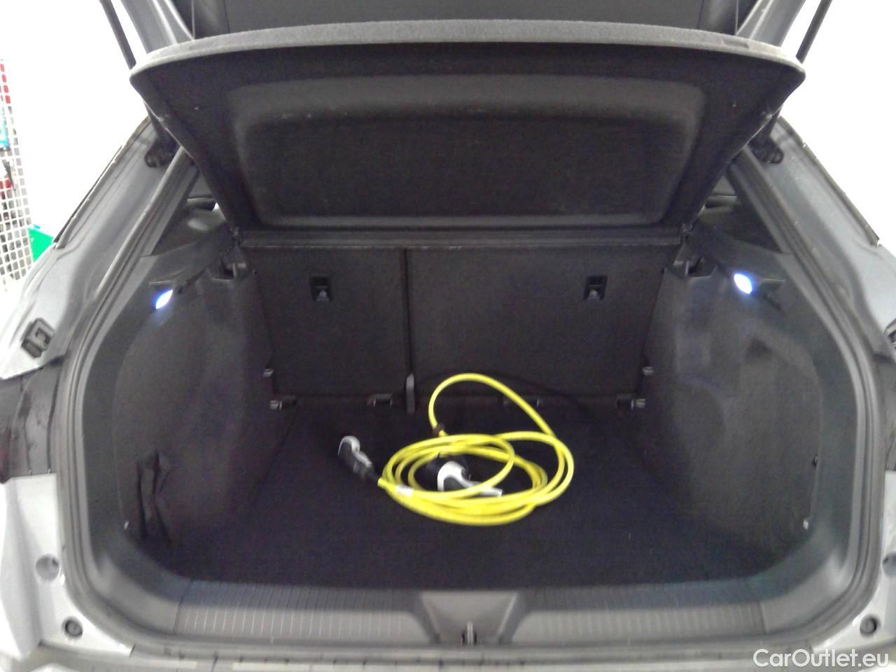 Volkswagen  ID.4  EV 77kWh Pro Performance #13