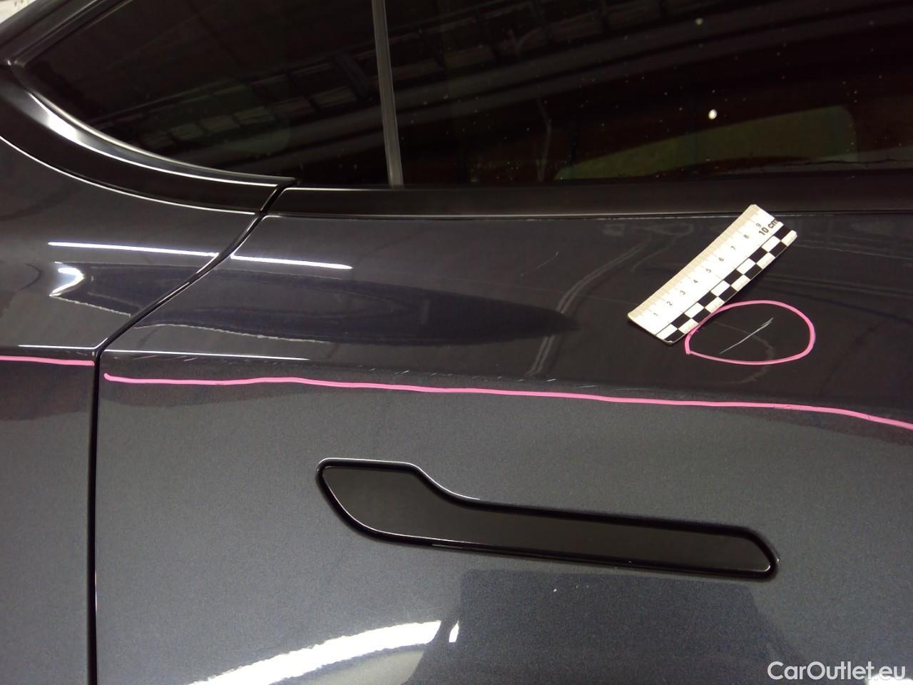 Tesla  Model Y  75kWh Long-Range AWD #45