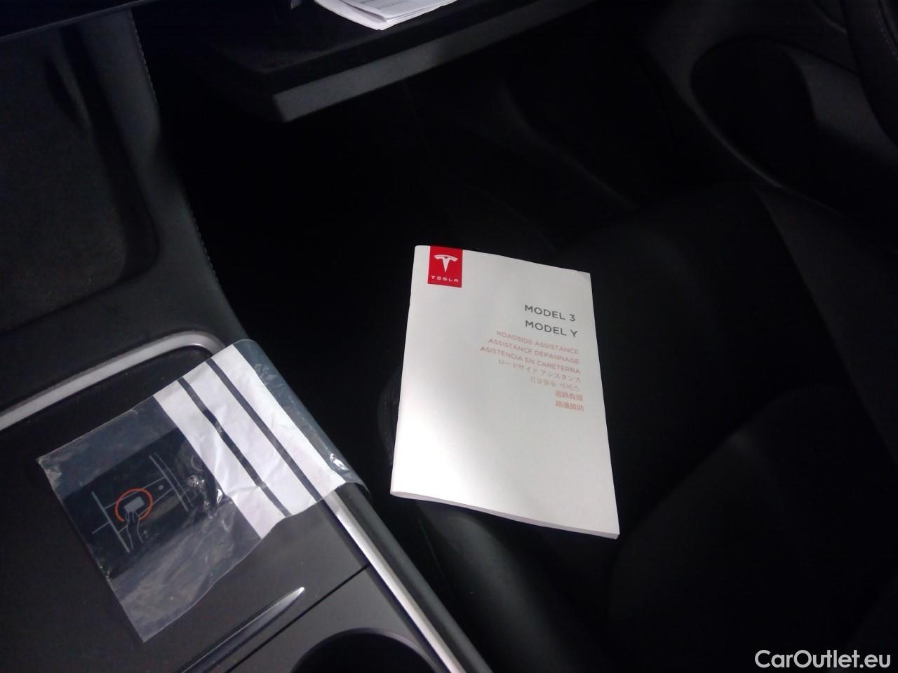 Tesla  Model 3  75kWh Long-Range #10