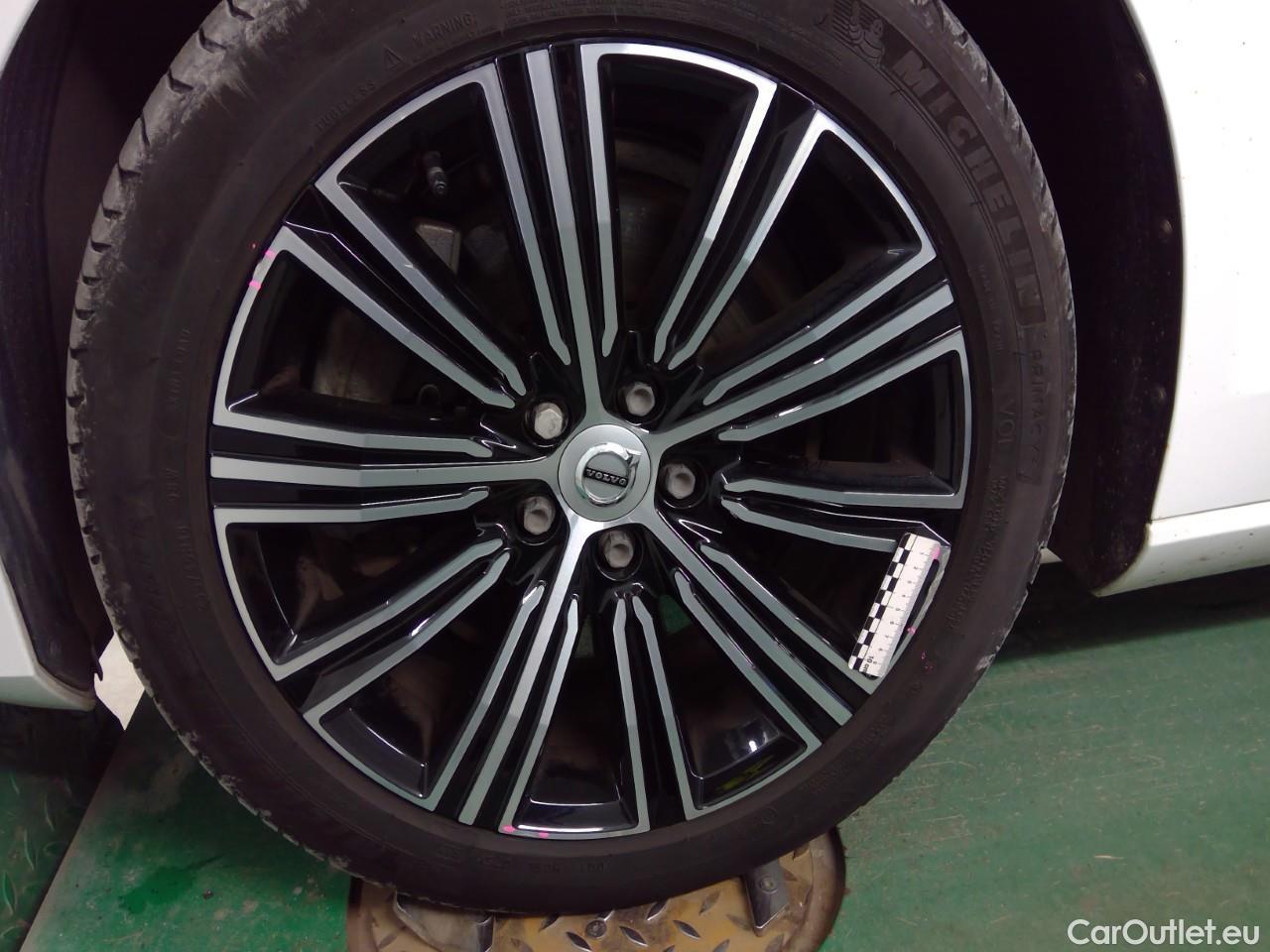 Volvo  V60  T6 AWD Inscript.Exp.Aut #6