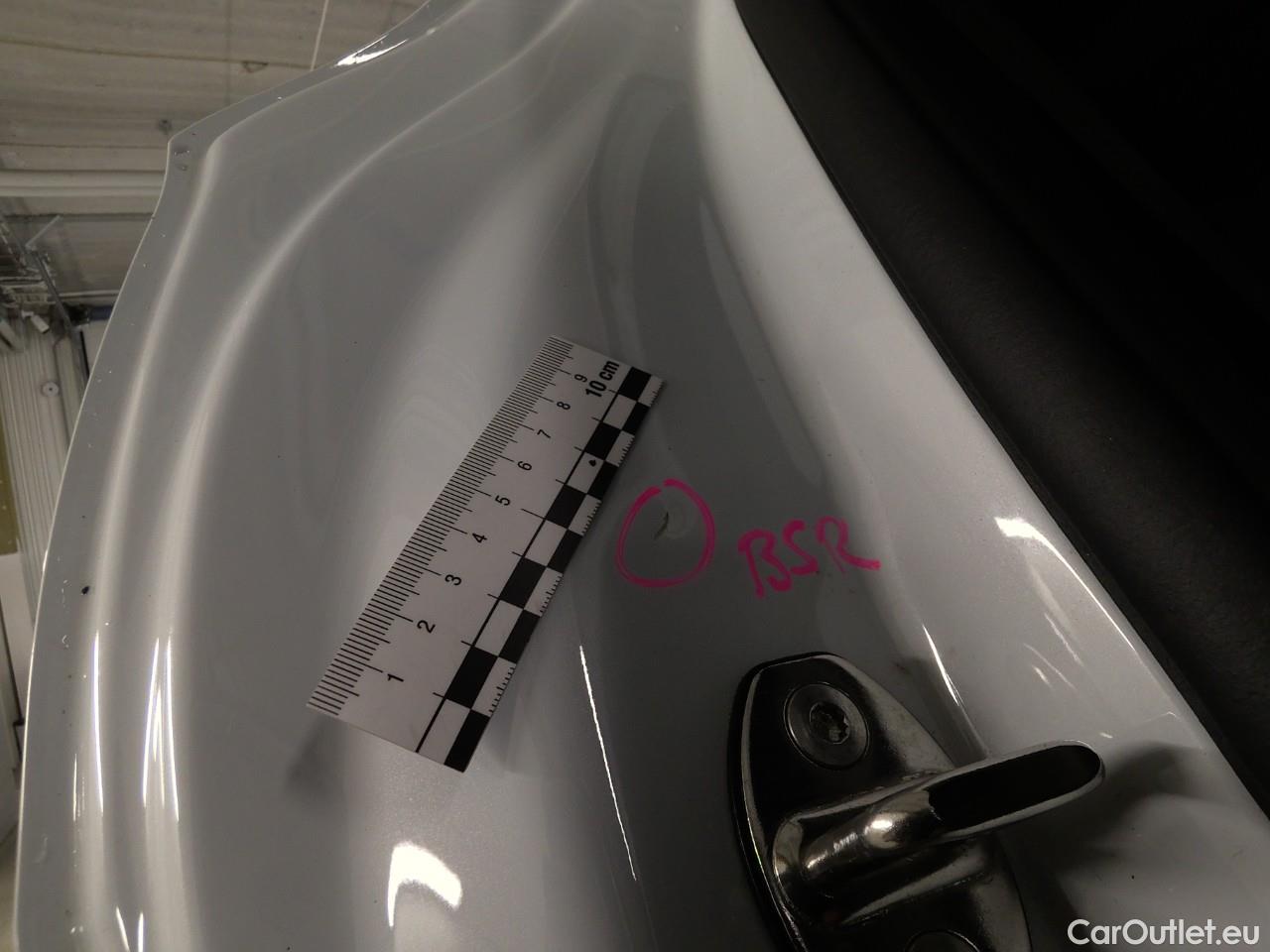 Volkswagen  ID.4  EV 77kWh Business #9