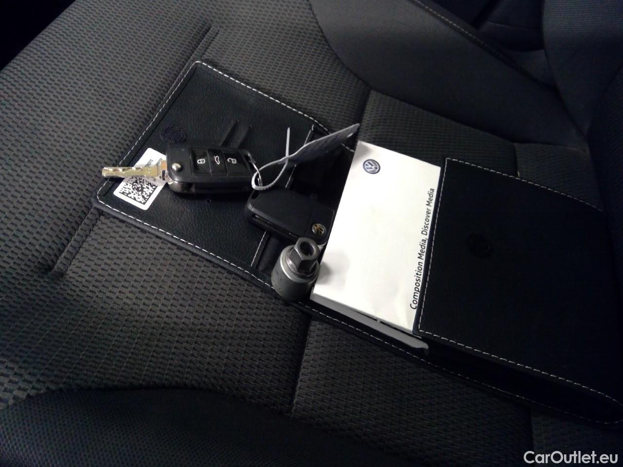 Volkswagen  Golf  Sp.Combi TSI 110 Aut. #14