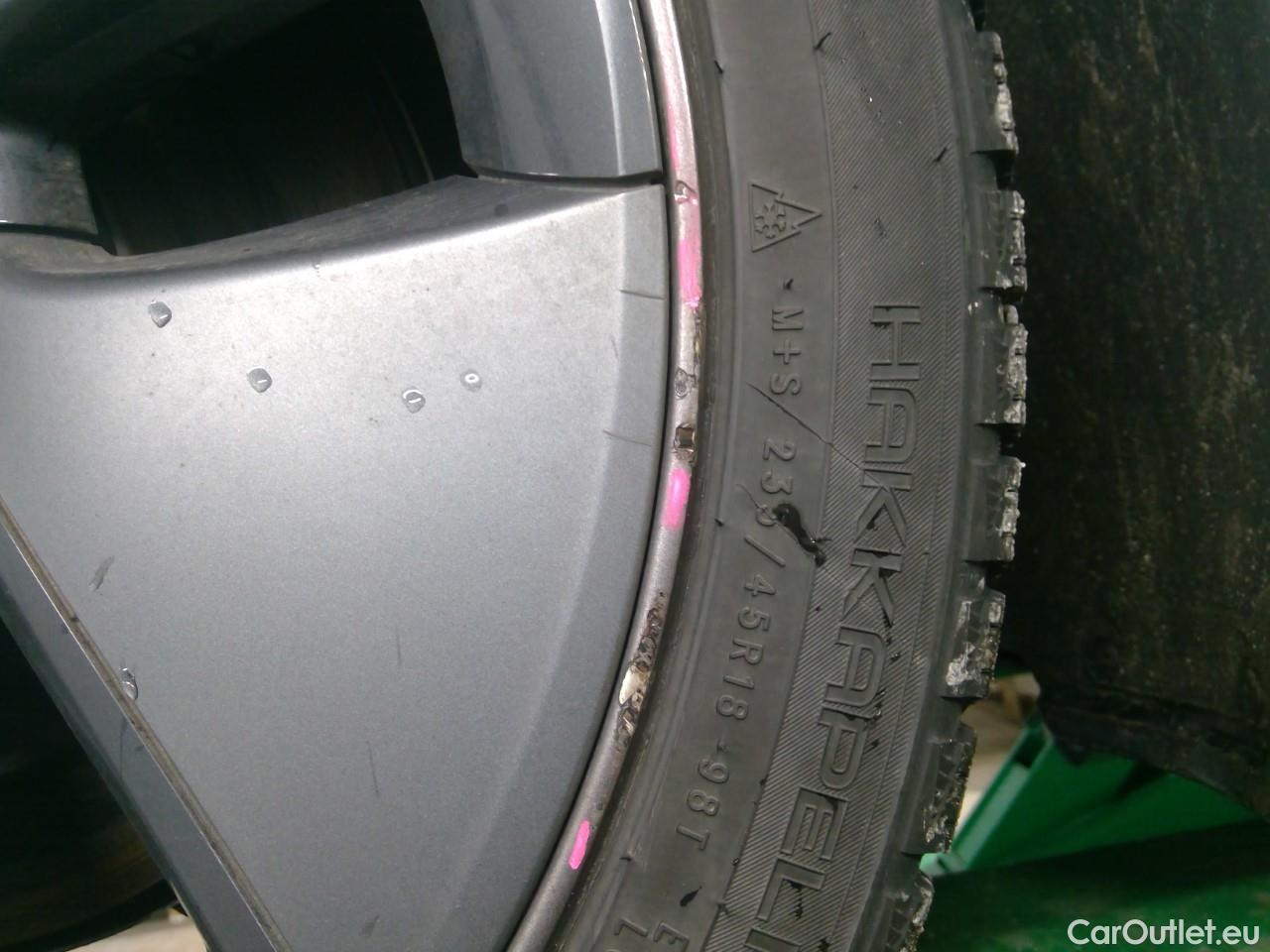 Tesla  Model 3  75kWh Long-Range #16