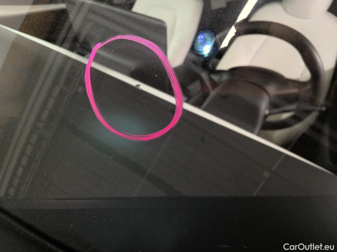 Tesla  Model Y  75kWh Long-Range AWD #27