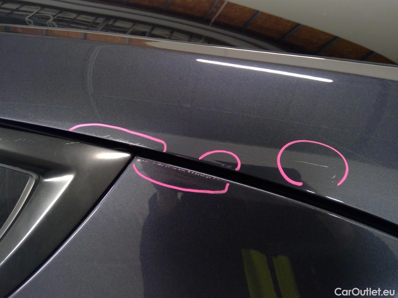 Tesla  Model Y  75kWh Long-Range AWD #35