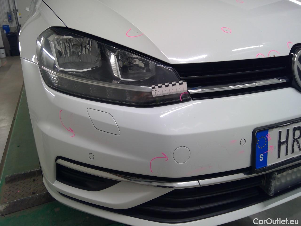 Volkswagen  Golf  Sp.Combi TSI 110 Aut. #34