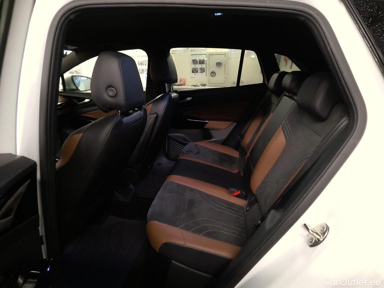 Volkswagen  ID.4  EV 77kWh Business #13