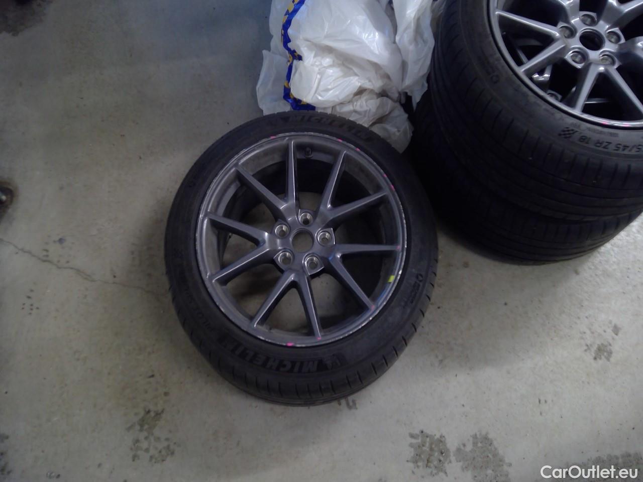 Tesla  Model 3  75kWh Long-Range #1