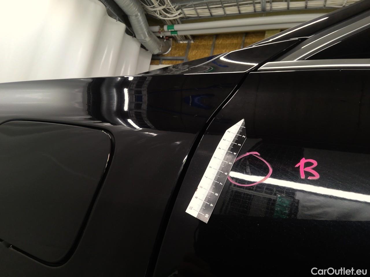 Volvo  V60  T6 AWD Inscript.Rechar.Aut #12