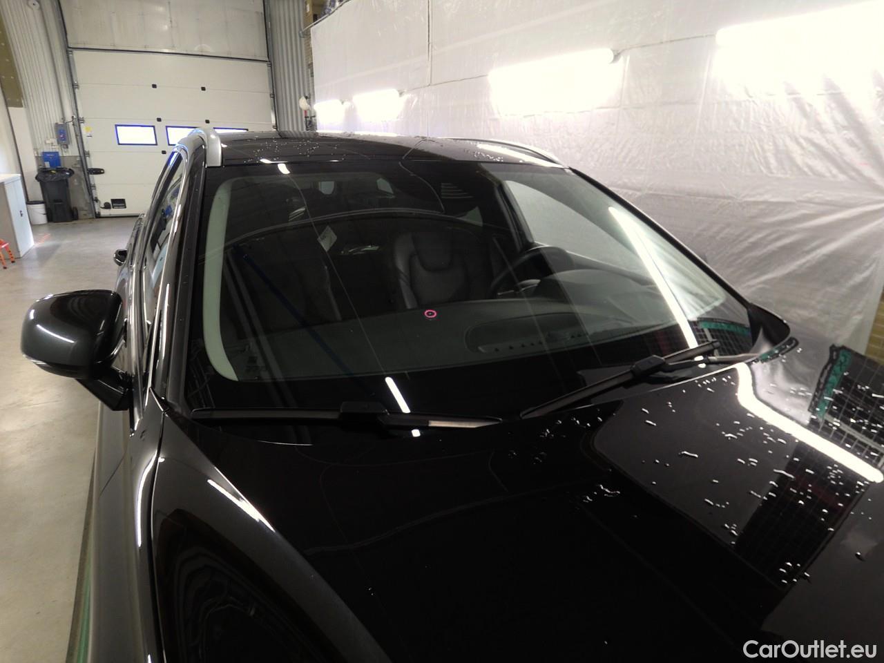 Volvo  V60  T6 AWD Inscript.Rechar.Aut #23