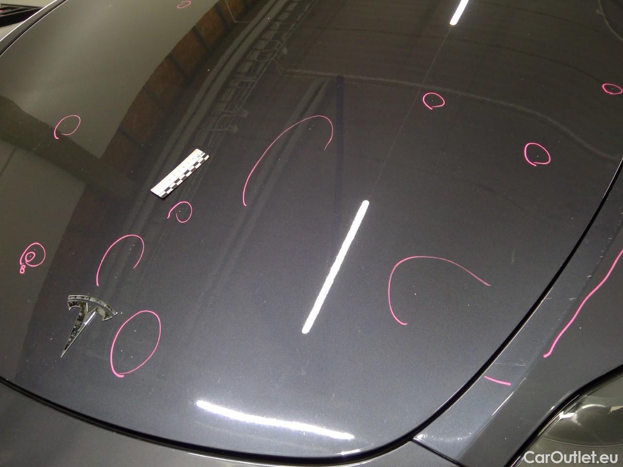 Tesla  Model Y  75kWh Long-Range AWD #54